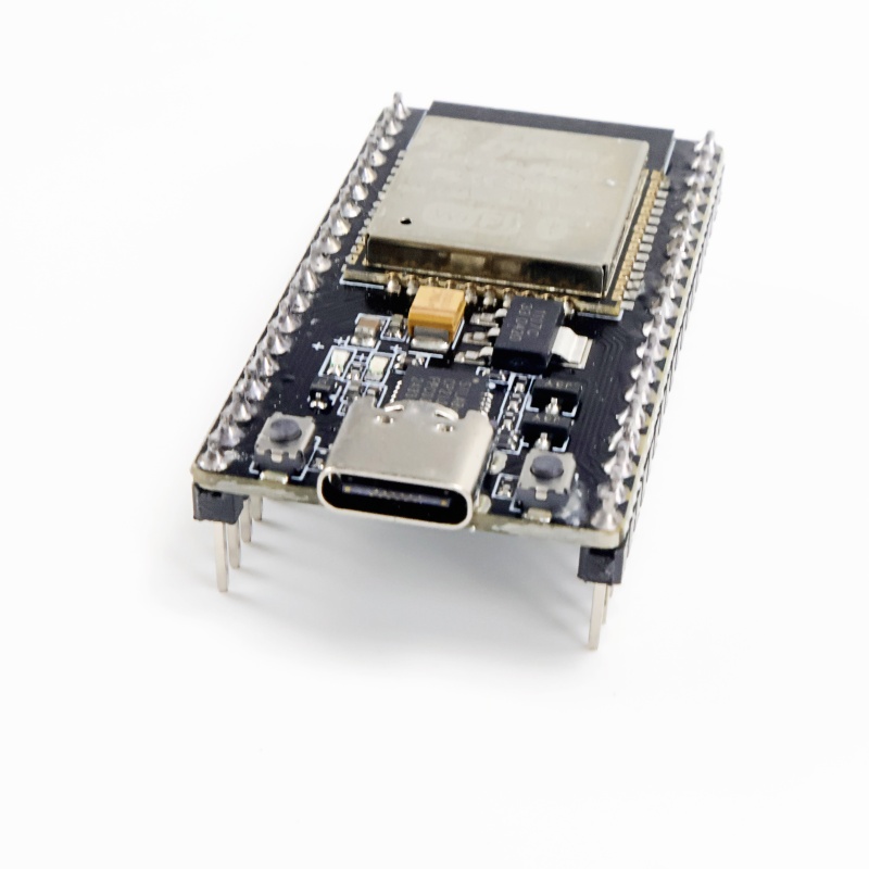 Płytka rozwojowa ESP32 TYPE-C/ – Devkitc recenzja i cena