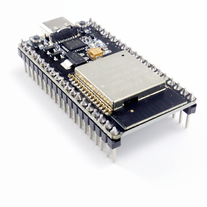 Płytka rozwojowa ESP32 TYPE-C/ – Devkitc recenzja i cena
